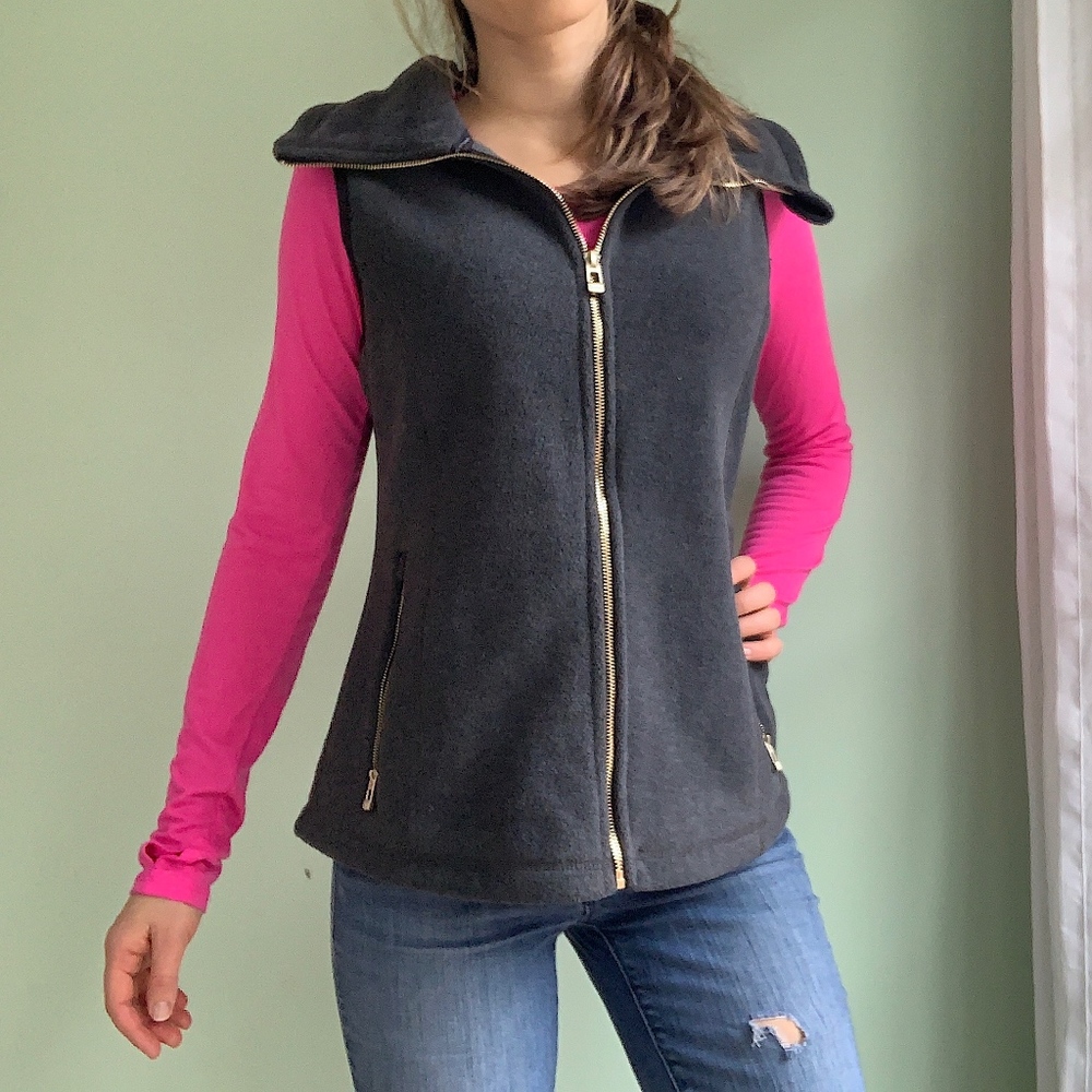 Calvin Klein Quick Dry Fitted Performance Zip Vest - image 2